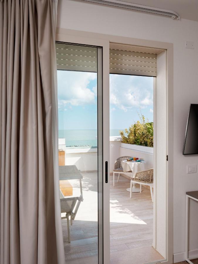 Trevi Family Resort Cattolica Exteriér fotografie