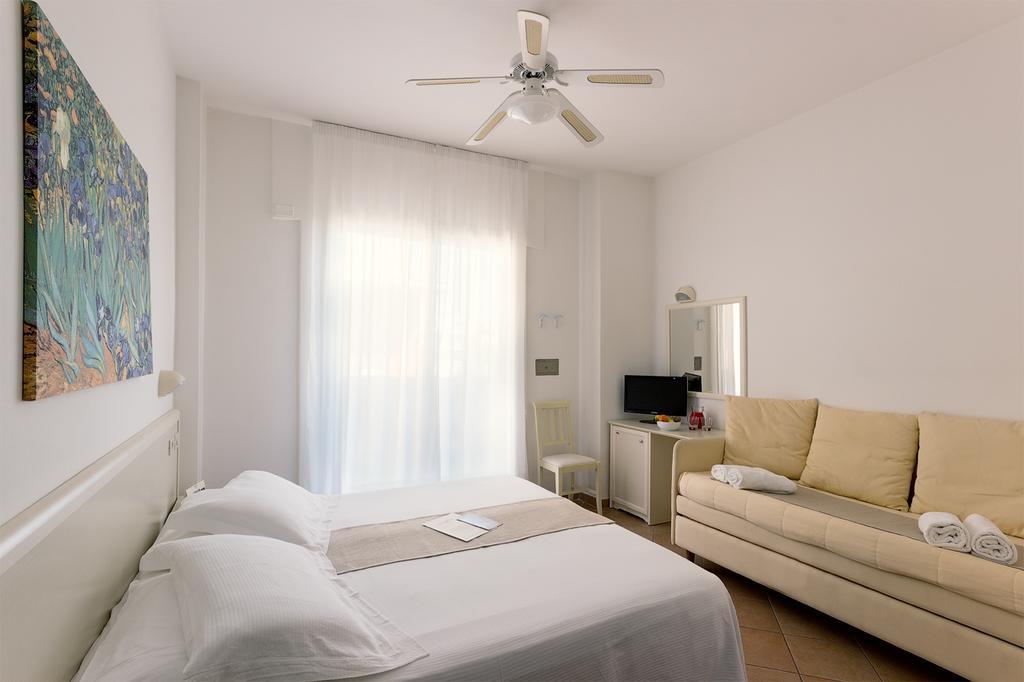Trevi Family Resort Cattolica Exteriér fotografie