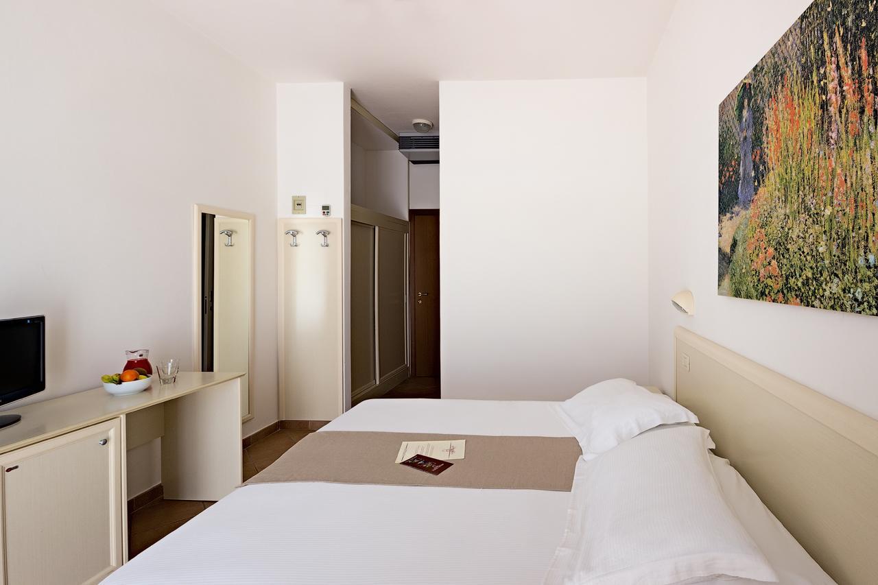 Trevi Family Resort Cattolica Exteriér fotografie